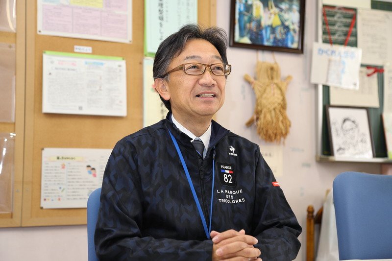 今後の展望をお話される秋山校長先生は、非常に柔らかな表情をされていました。