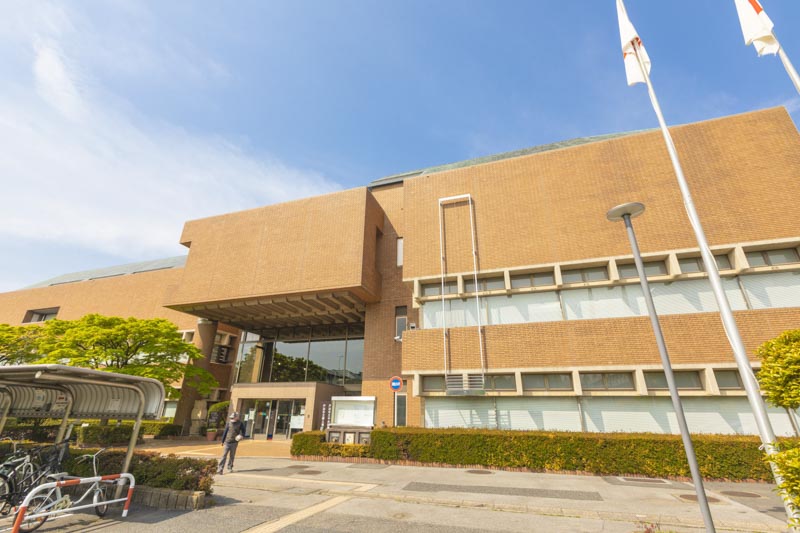 戸田市立中央図書館